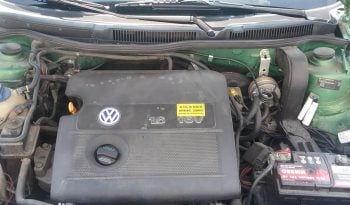 Volkswagen Golf 4 1.6 full