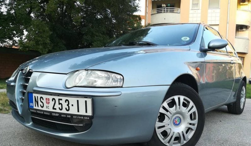 Alfa Romeo 147 1.6 TS 2001 full
