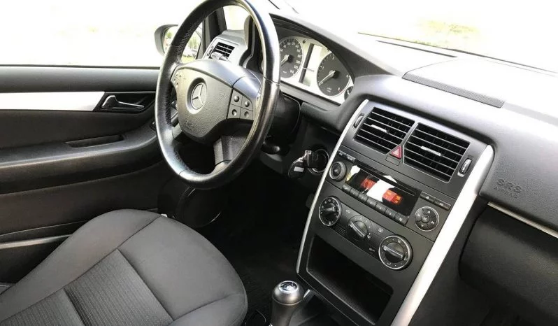 Mercedes Benz B180 REG.GOD.DANA NOV 2005 full