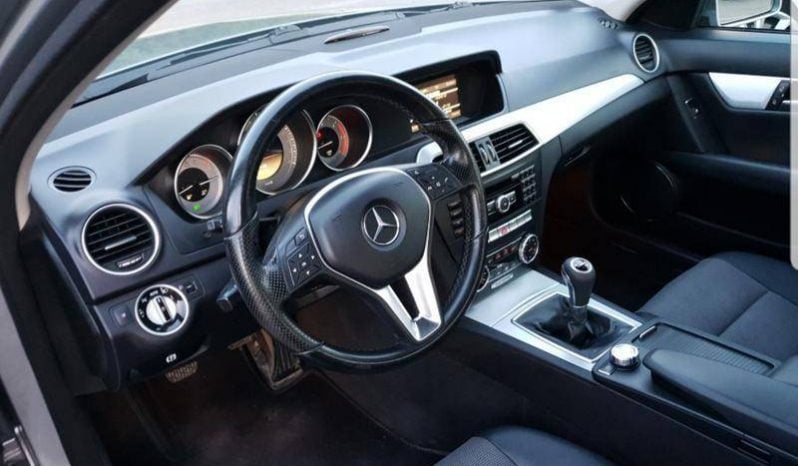 Mercedes Benz C 180 avangarde 2012 full