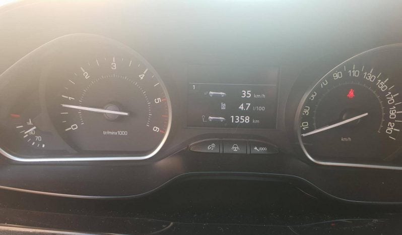 Peugeot 208 1.4 hdi 2013 full