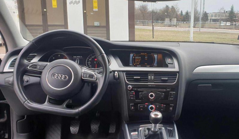 Audi A4 2013god 2013 full