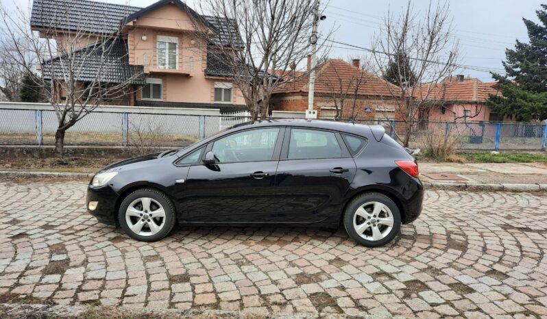 Opel Astra J 1.7 CDTI // NOVA, NOVA // full