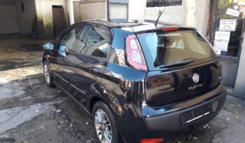 Fiat Grande Punto 2011 full