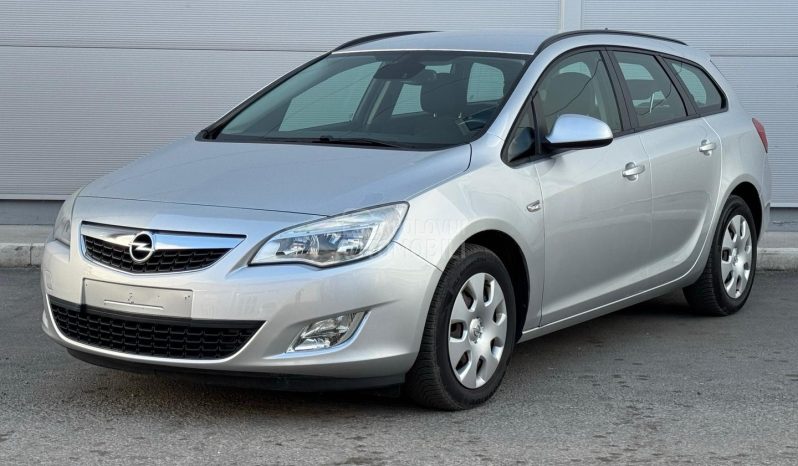 Opel Astra J 2012 full