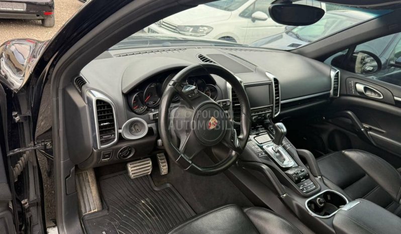 Porsche Cayenne AIR MATIC full